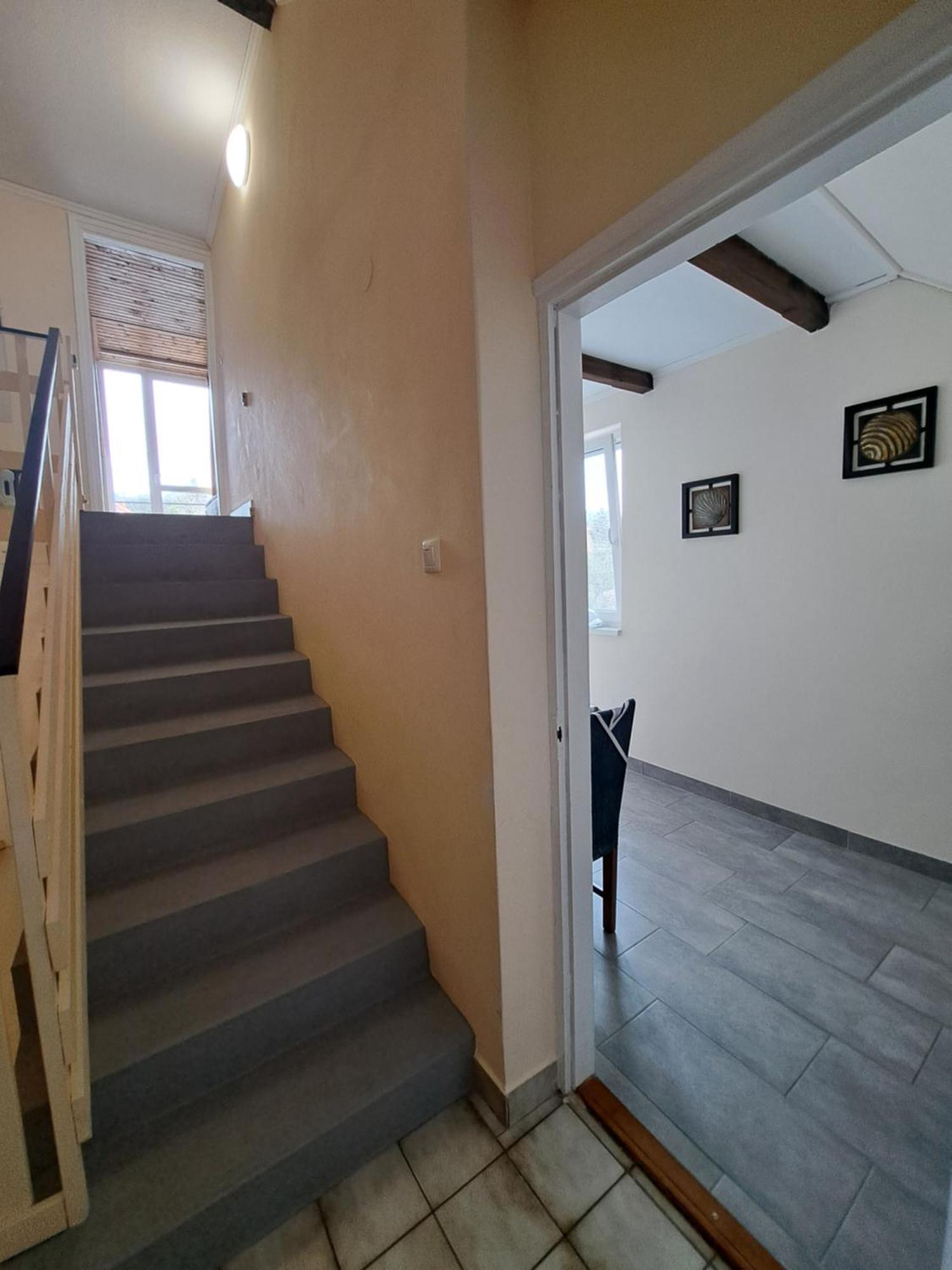 Malibu Apartment Balaton North Balatonalmádi Esterno foto